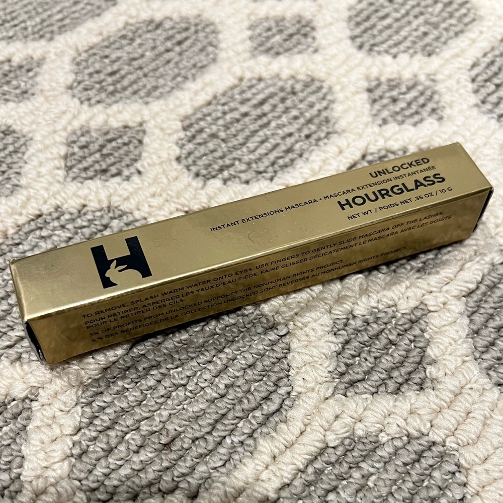 Brand new in box Hourglass Unlocked Instant Extensions Mascara full size
